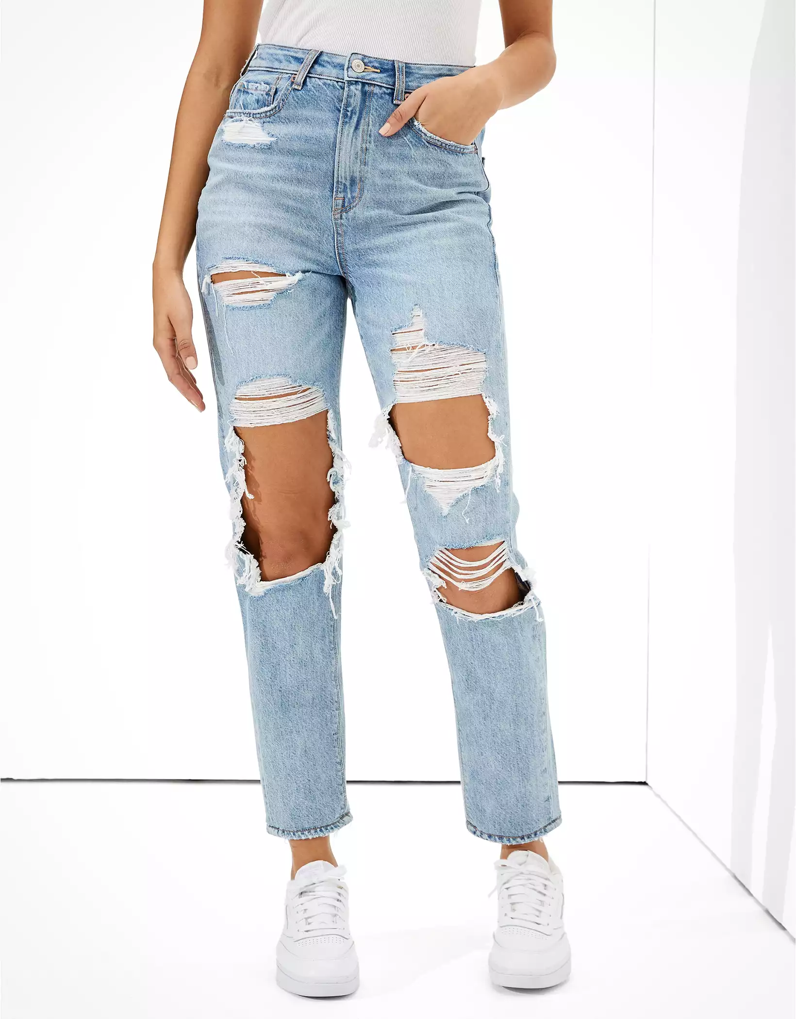 AE Ripped Highest Waist Mom Jean