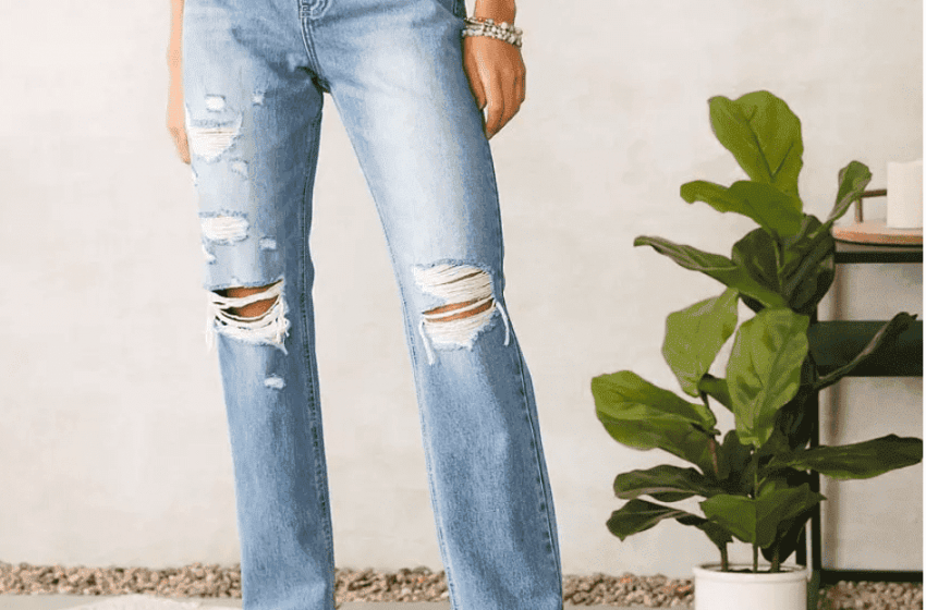  9 Tips For Styling Boyfriend Jeans For Women