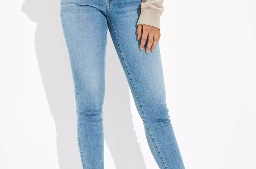 Are Womens Skinny Jeans Out Of Style In 2024?