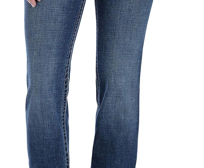  Women’s Wrangler Jeans Fashion Guide 2024 – Love Chic Comfort