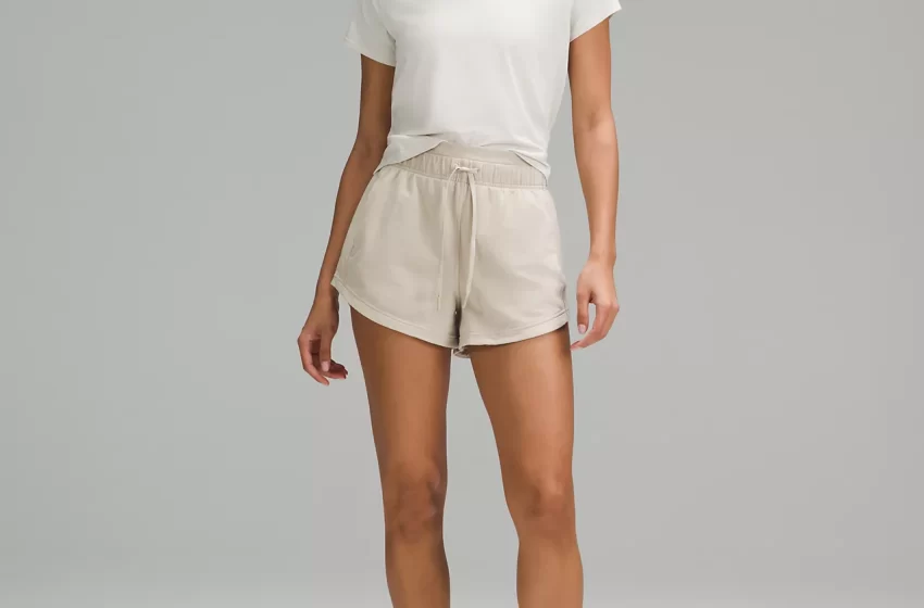  Summer Chic: 6 New Terry Cloth Shorts & How to Wear Them