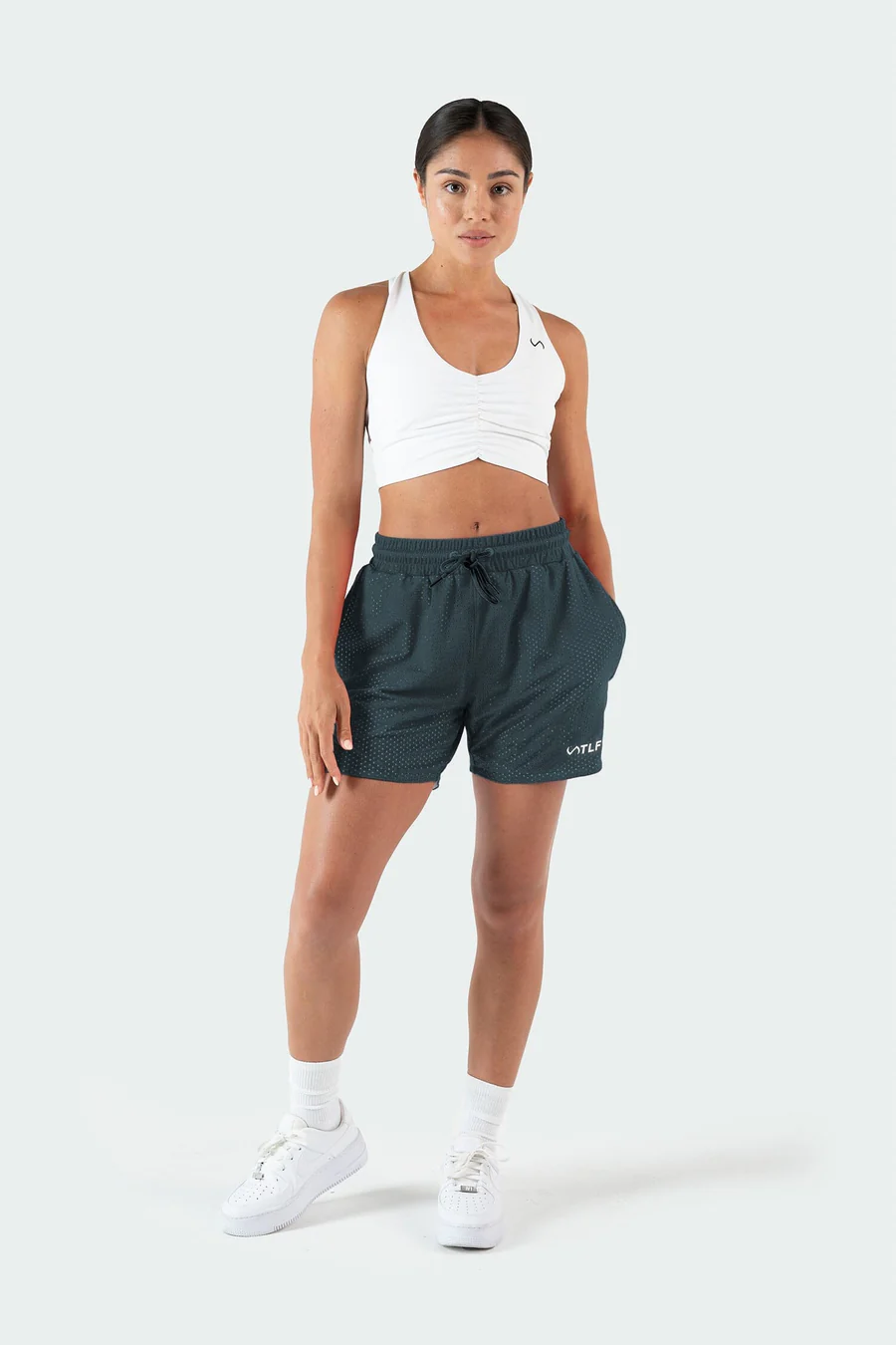 TLF-reps-mesh-5-shorts-women-shorts-with Model Leticia
